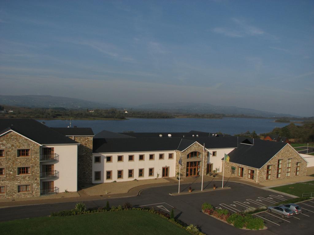Lough Allen Hotel & Spa 德拉姆尚博 外观 照片