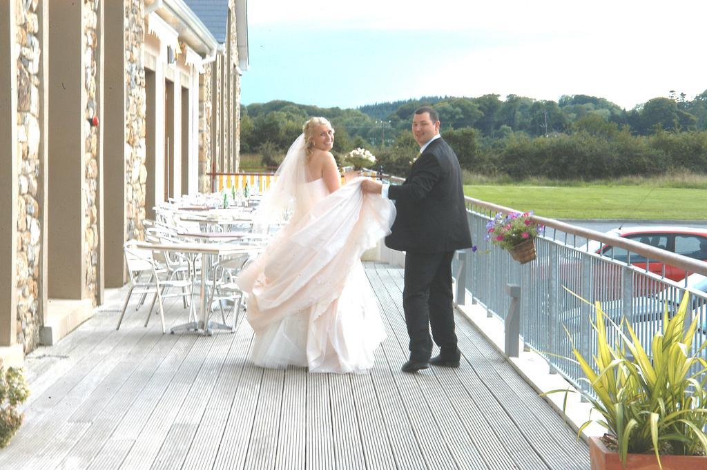 Lough Allen Hotel & Spa 德拉姆尚博 外观 照片